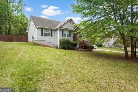76 Wildwood Dr, Temple, GA 30179