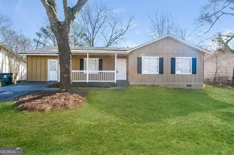 6644 Bent Creek Dr, Rex, GA 30273