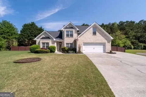 4060 Butler Springs Dr, Loganville, GA 30052