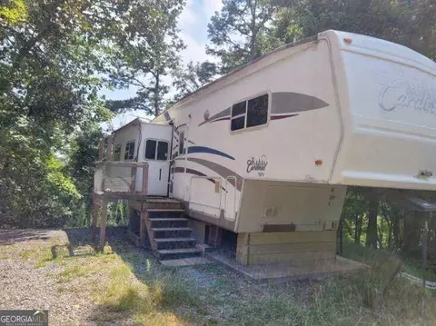 220 7th St #C126, Ellijay, GA 30540
