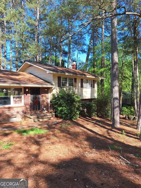 47 Julia Ln, Toccoa, GA 30577