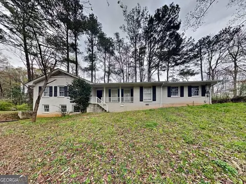 5981 Little Mountain Dr, Ellenwood, GA 30294