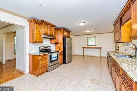 Kitchen - 5992 Twilight Trl, Morrow, GA 30260 photo 3 of 3