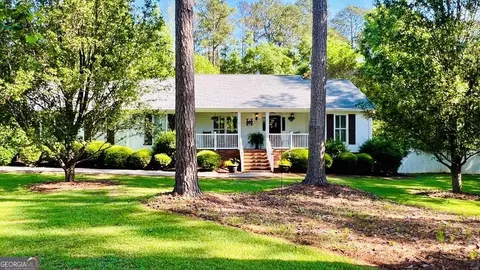 105 Newport Rd, Milledgeville, GA 31061