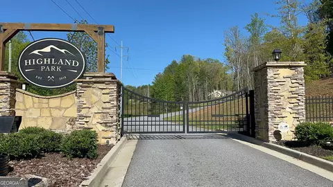 90 Winding Rdg #90, Blairsville, GA 30512