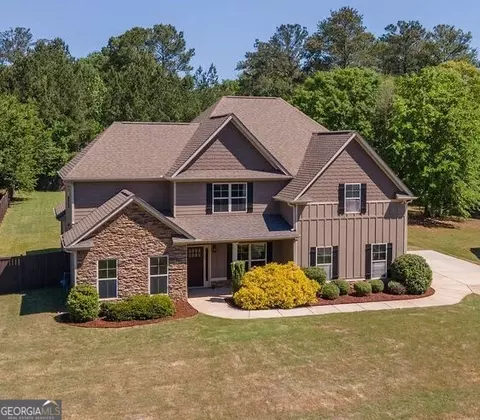 200 Honey Ln, Fayetteville, GA 30214