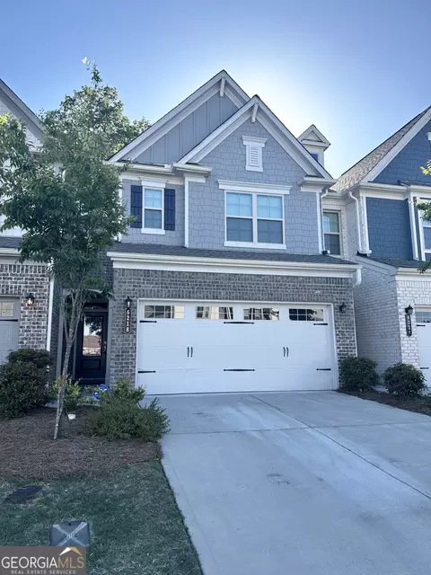 6218 Lanier Harbor Lndg, Buford, GA 30518