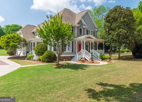 210 Mackenzie Ln, Fayetteville, GA 30214