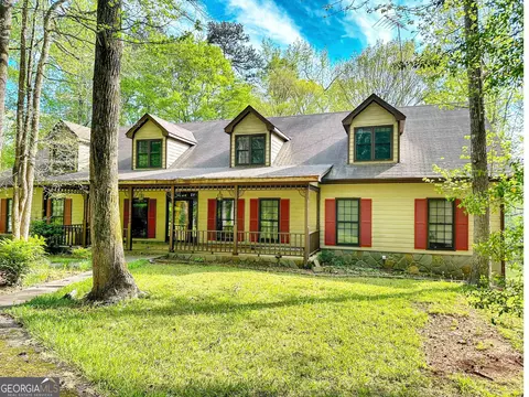 671 Paden Dr, Lawrenceville, GA 30044