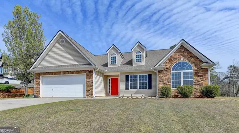 9210 Woodland Tree Ln, Cumming, GA 30028