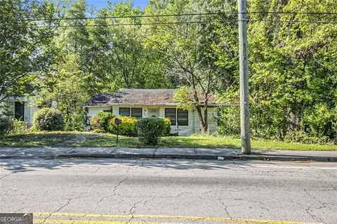 2472 Perry Blvd NW, Atlanta, GA 30318