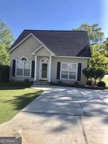 12 White Blossom Trl, Thomasville, GA 31757