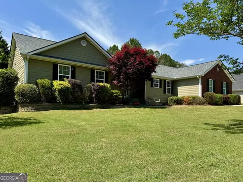 1111 Whispering Lakes Trl, Madison, GA 30650