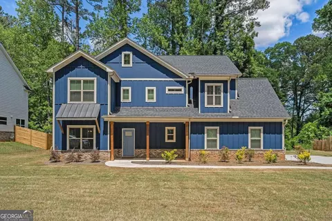 935 Valley Creek Dr, Stone Mountain, GA 30083