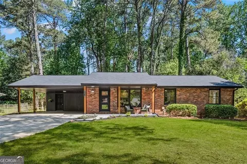 4436 Locksley Rd, Tucker, GA 30084