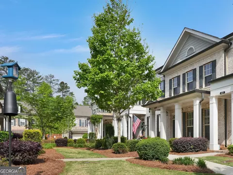 4003 Vickery Gln, Roswell, GA 30075