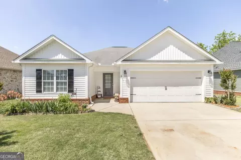 228 Summerstone Bnd, Byron, GA 31008