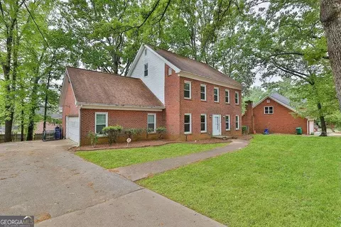 5589 Manassas Run, Stone Mountain, GA 30087