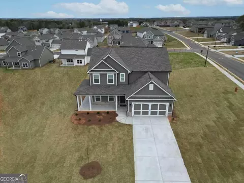 281 Macewan Cir, Winder, GA 30680 photo 3