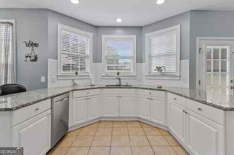 1736 Rising View Cir, Mcdonough, GA 30253 photo 13
