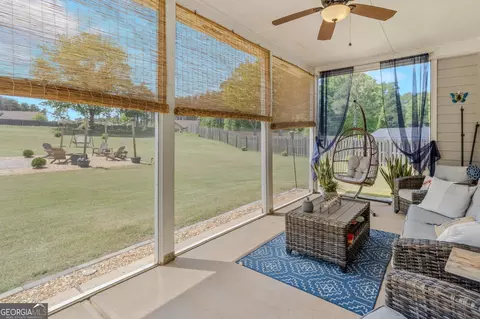 1736 Rising View Cir, Mcdonough, GA 30253 photo 4