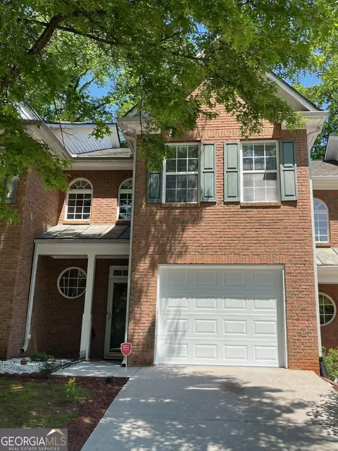 6111 Brookechase Ln, Norcross, GA 30093
