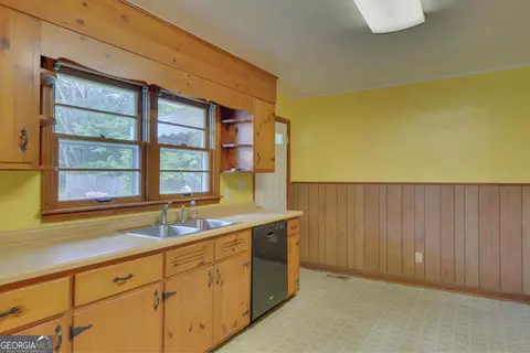 85 Midget Dr, Toccoa, GA 30577 photo 17