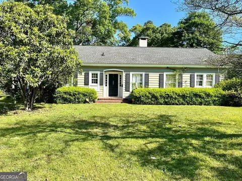1621 Bellevue Rd, Dublin, GA 31021