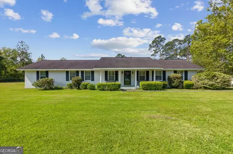 65 Rose Ave, Folkston, GA 31537