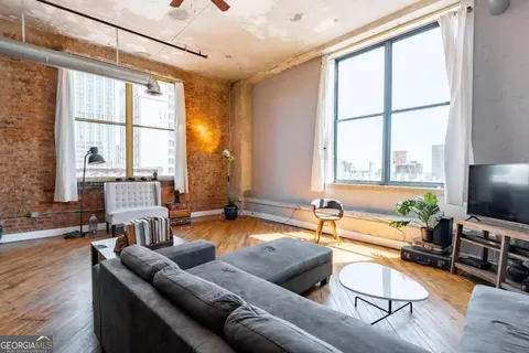 87 Peachtree St SW #606, Atlanta, GA 30303