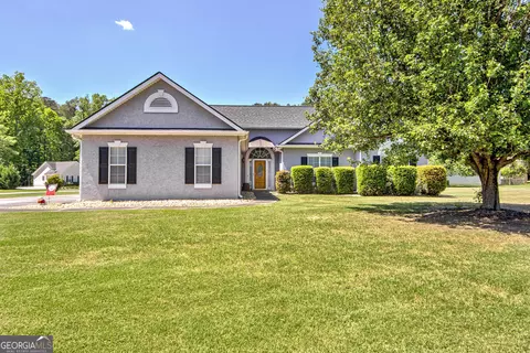 135 Clay Ct, Tyrone, GA 30290