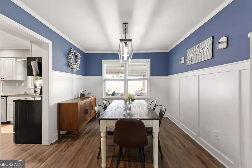 Dining - 500 Atwood Cir, Peachtree City, GA 30269 photo 1 of 3