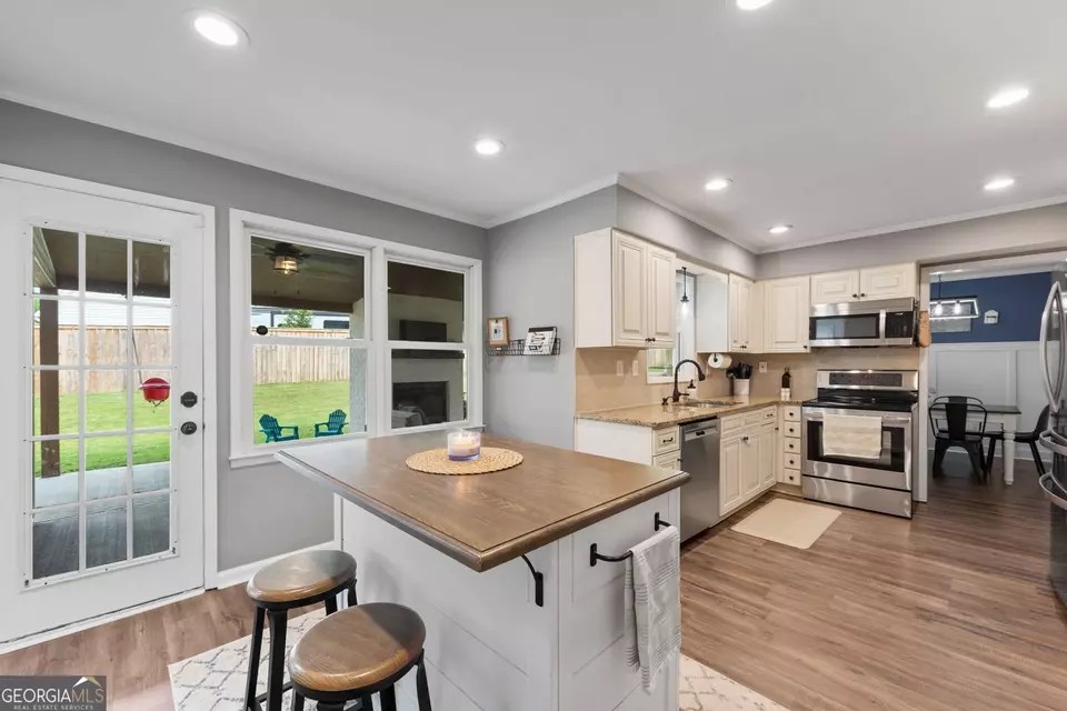 Kitchen - 500 Atwood Cir, Peachtree City, GA 30269 photo 1 of 5
