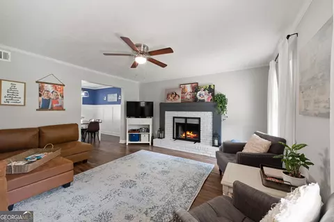 Living - 500 Atwood Cir, Peachtree City, GA 30269 photo 1 of 2