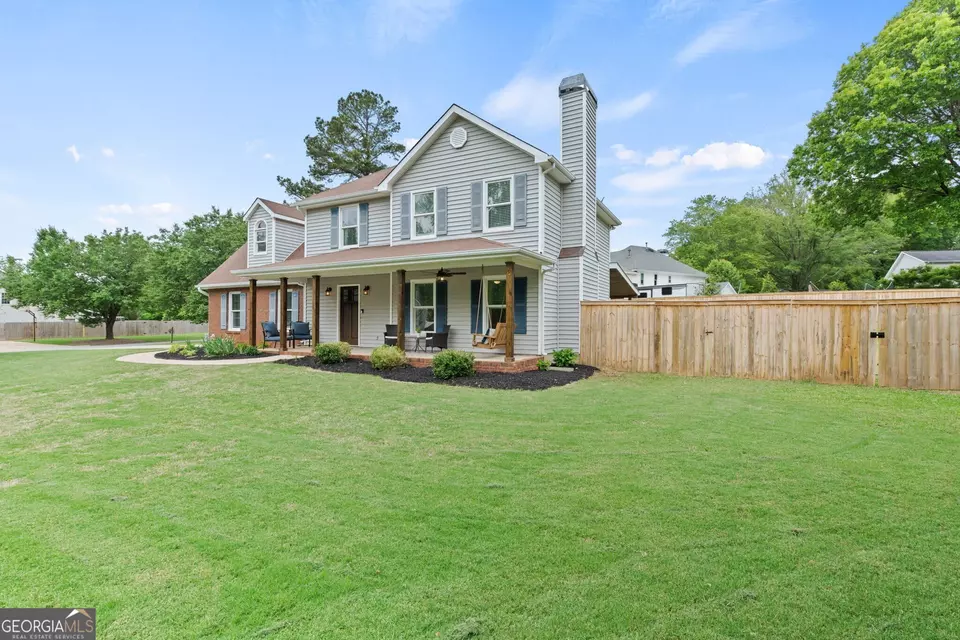 Exterior - 500 Atwood Cir, Peachtree City, GA 30269 photo 12 of 13