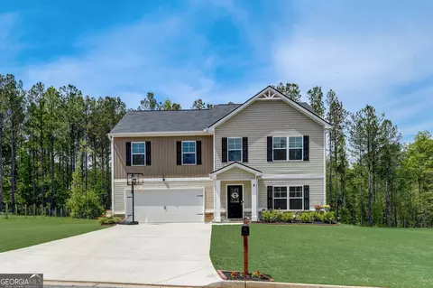 208 Jenny Ct, Grantville, GA 30220