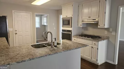 708 Euel Dr, Mcdonough, GA 30252 photo 8