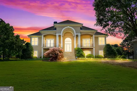806 Archie Dr, Mcdonough, GA 30252