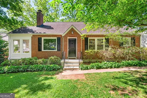 2925 Chevelle Ln, Atlanta, GA 30317