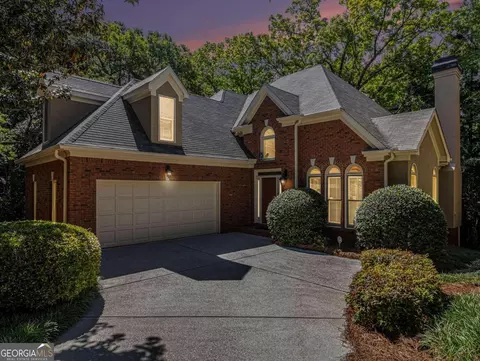 2019 Lenox Cove Cir NE, Atlanta, GA 30319