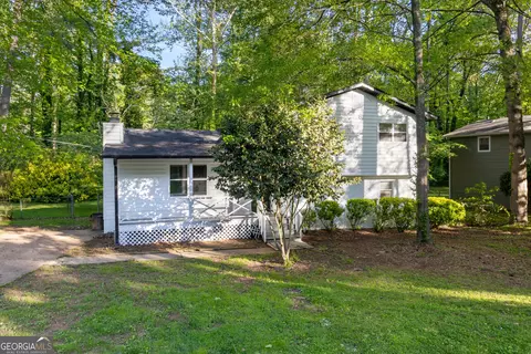 1761 Pine Creek Dr, Austell, GA 30168