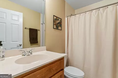 Bath - 512 River Rd, Mcdonough, GA 30252 photo 1 of 2