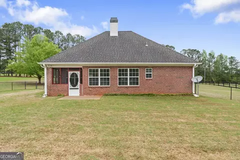 Exterior - 512 River Rd, Mcdonough, GA 30252 photo 6 of 10