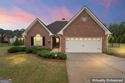 Exterior - 512 River Rd, Mcdonough, GA 30252 photo 3 of 10