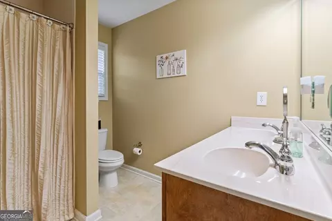 Bath - 512 River Rd, Mcdonough, GA 30252 photo 2 of 2
