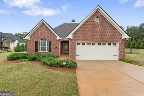 Exterior - 512 River Rd, Mcdonough, GA 30252 photo 1 of 10