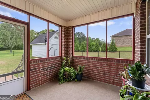 Exterior - 512 River Rd, Mcdonough, GA 30252 photo 9 of 10