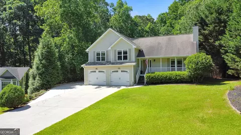 23 Mariner Way SE, Acworth, GA 30102