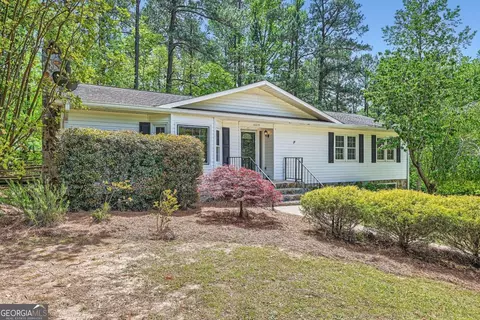 10215 Lakeview Pkwy, Villa Rica, GA 30180