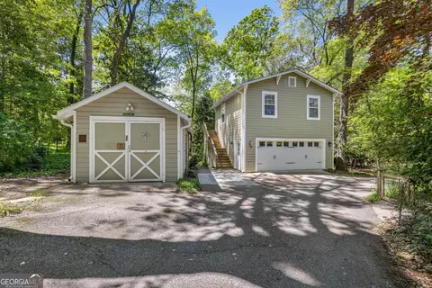 533 Maple St, Cornelia, GA 30531 photo 2